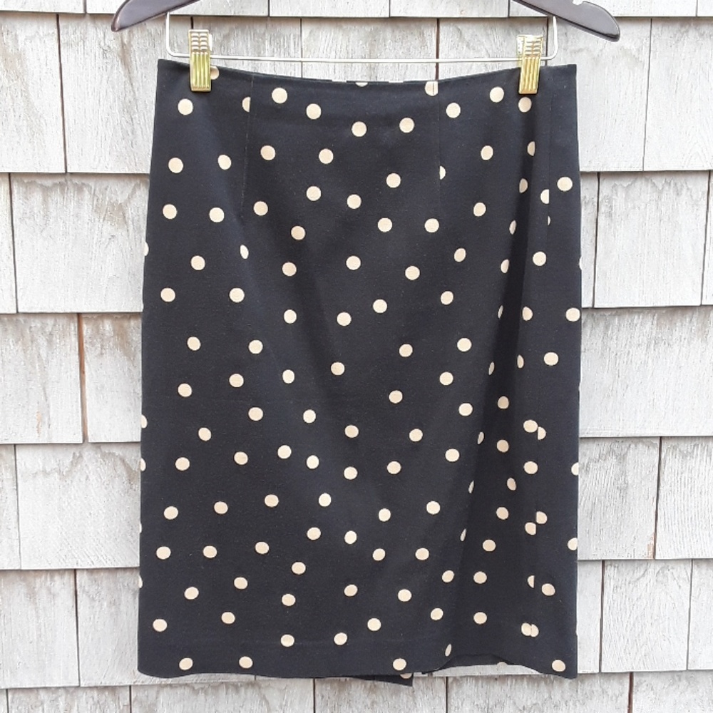 And Taylor pencil skirt black and cream